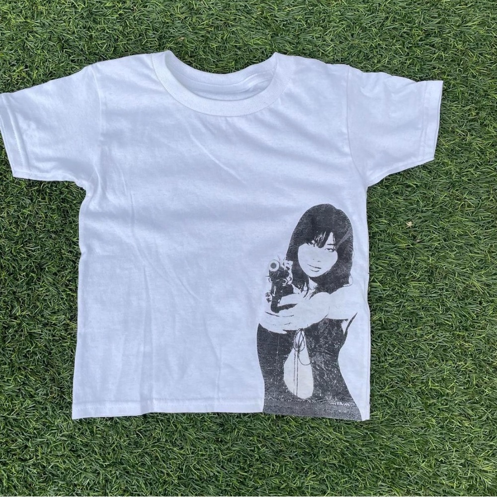 Women with gun T-shirt